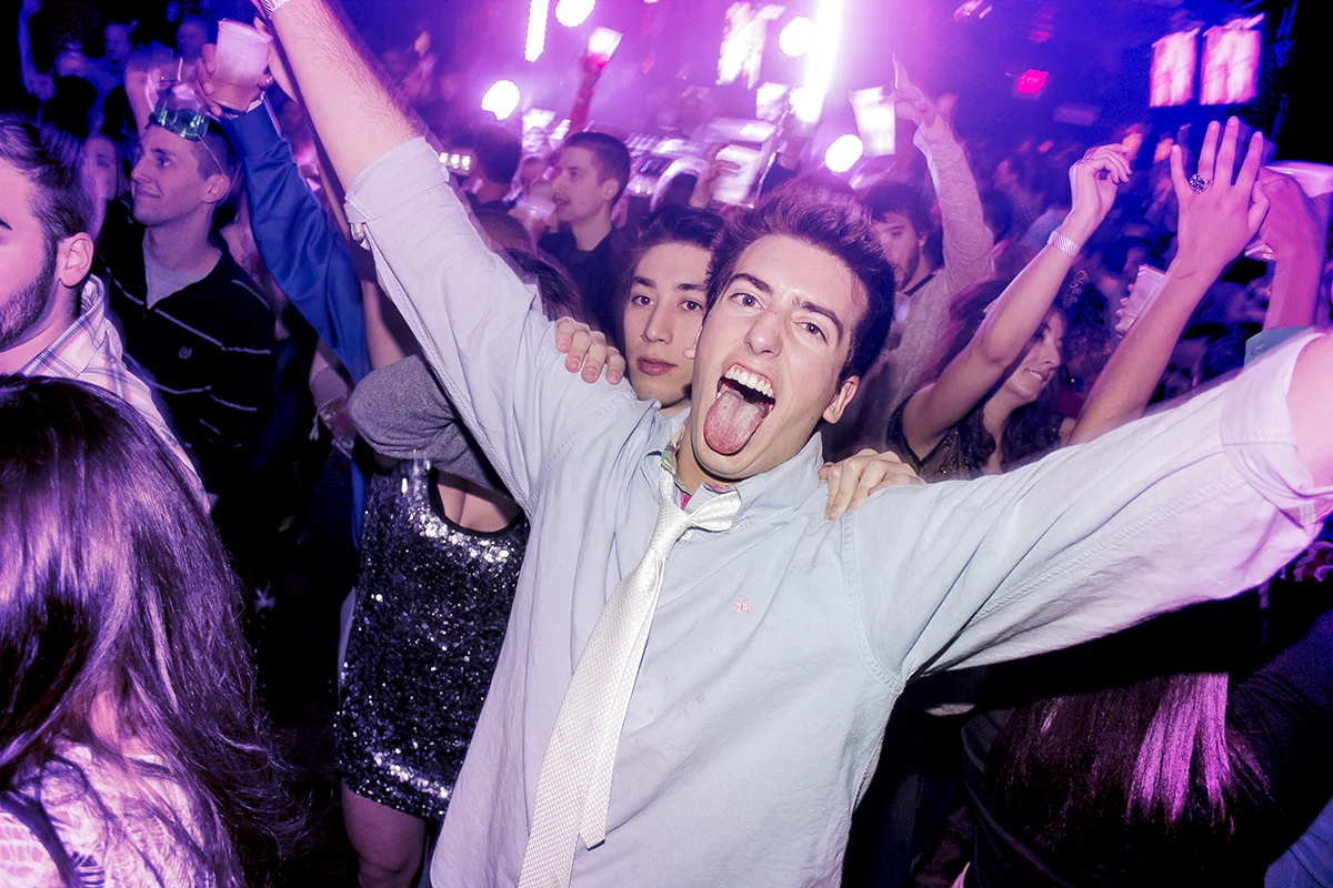 12.30.12_bldg24_nye_5.jpg