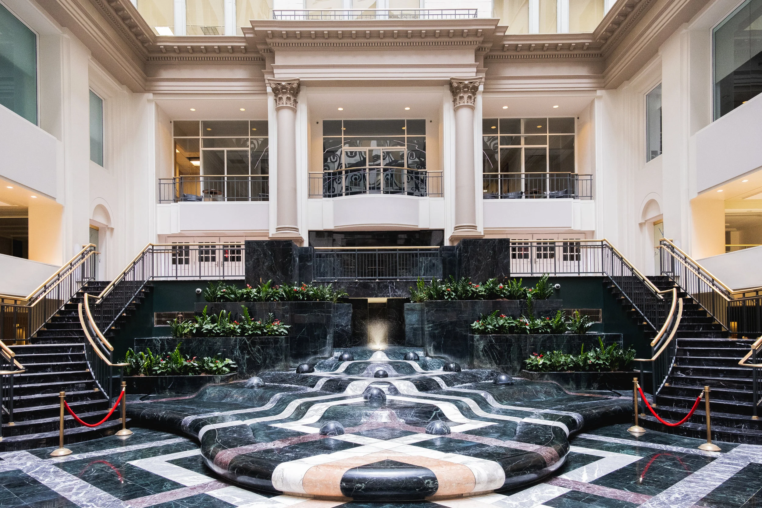 2019_ATRIUM AT THE CURTIS CENTER_THE PHILLY CHECKLIST-3.jpg
