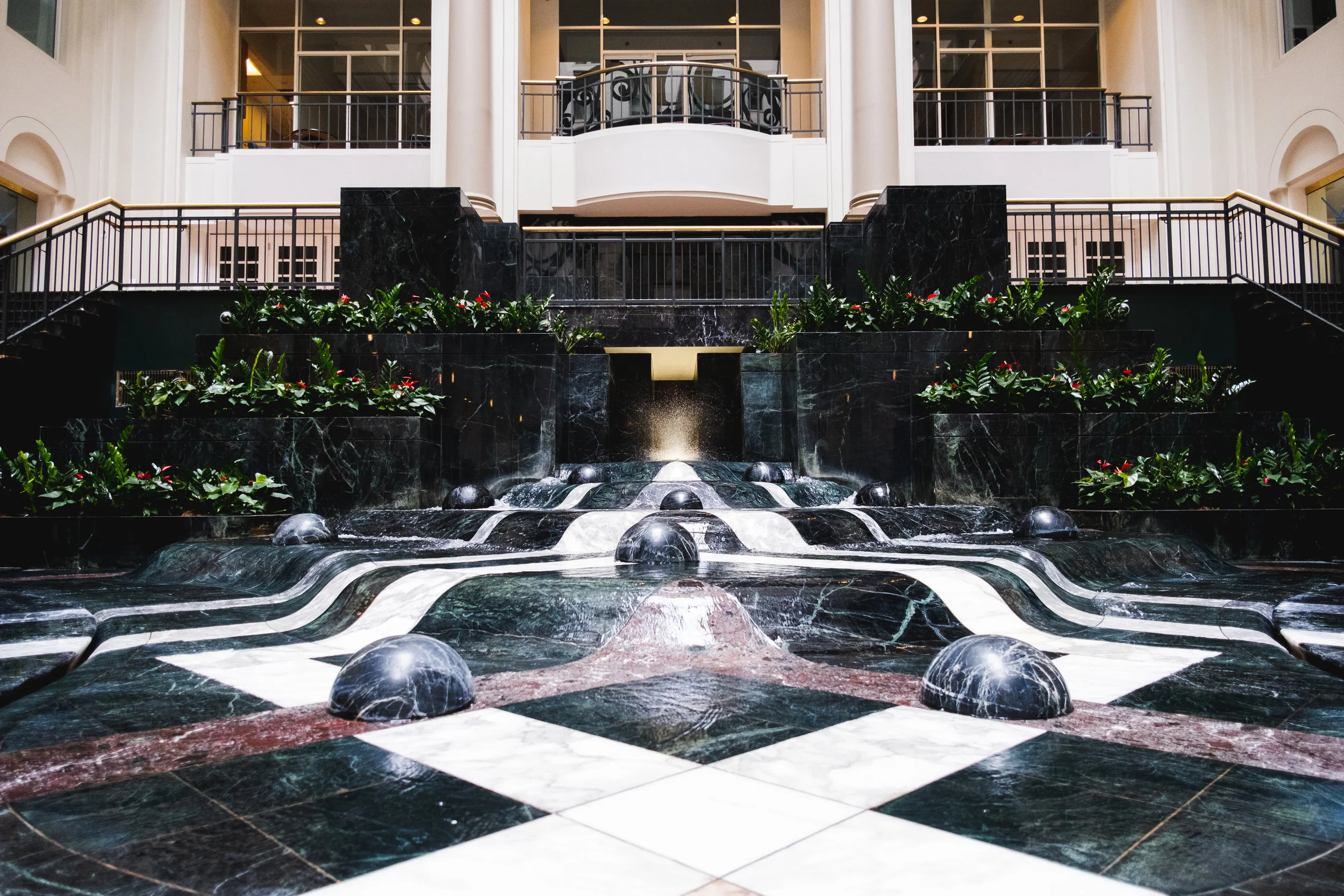 2019_ATRIUM AT THE CURTIS CENTER_THE PHILLY CHECKLIST-5.jpg