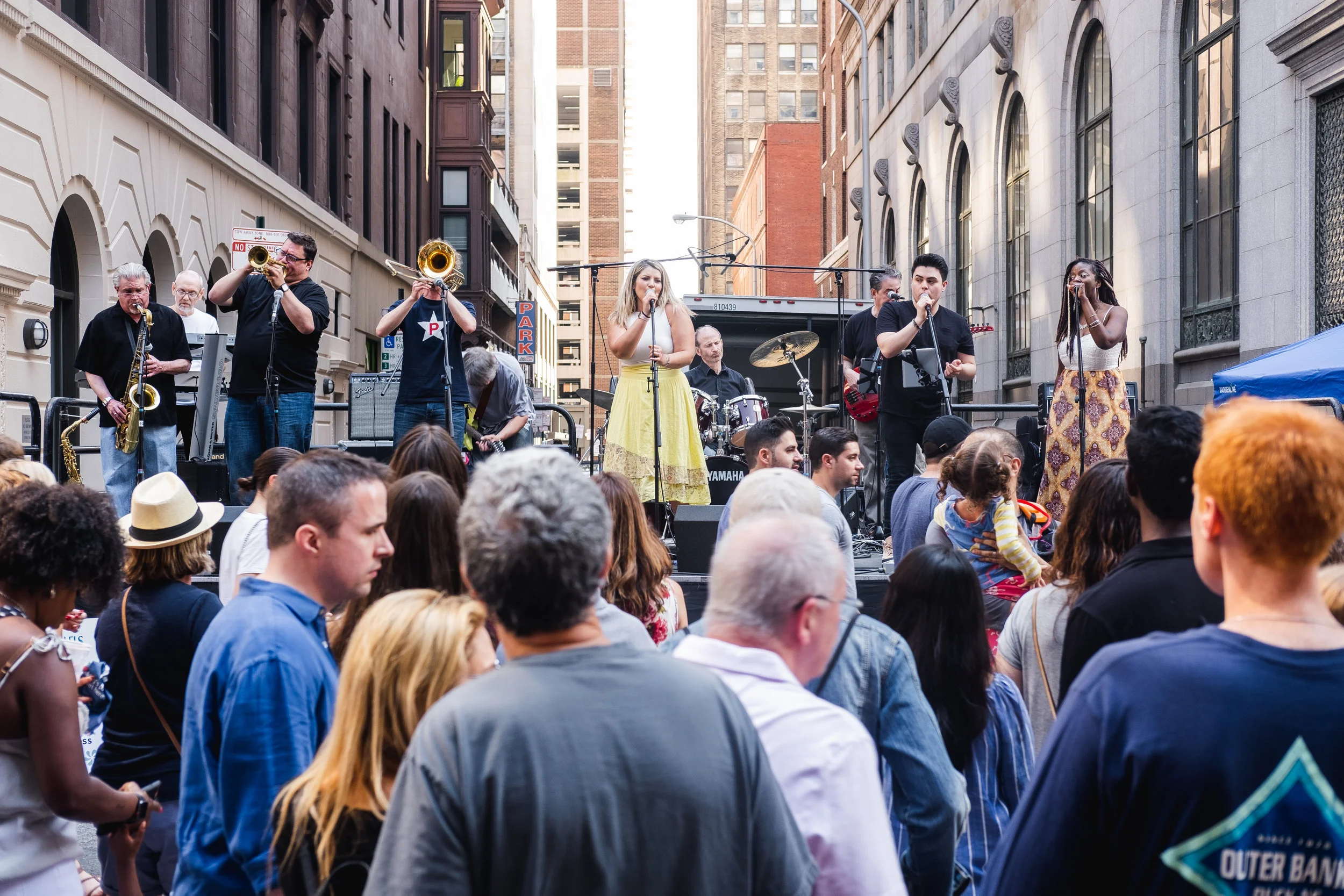 2019_RITTENHOUSE ROW FEST_EVENTS_THE PHILLY CHECKLIST-12.jpg