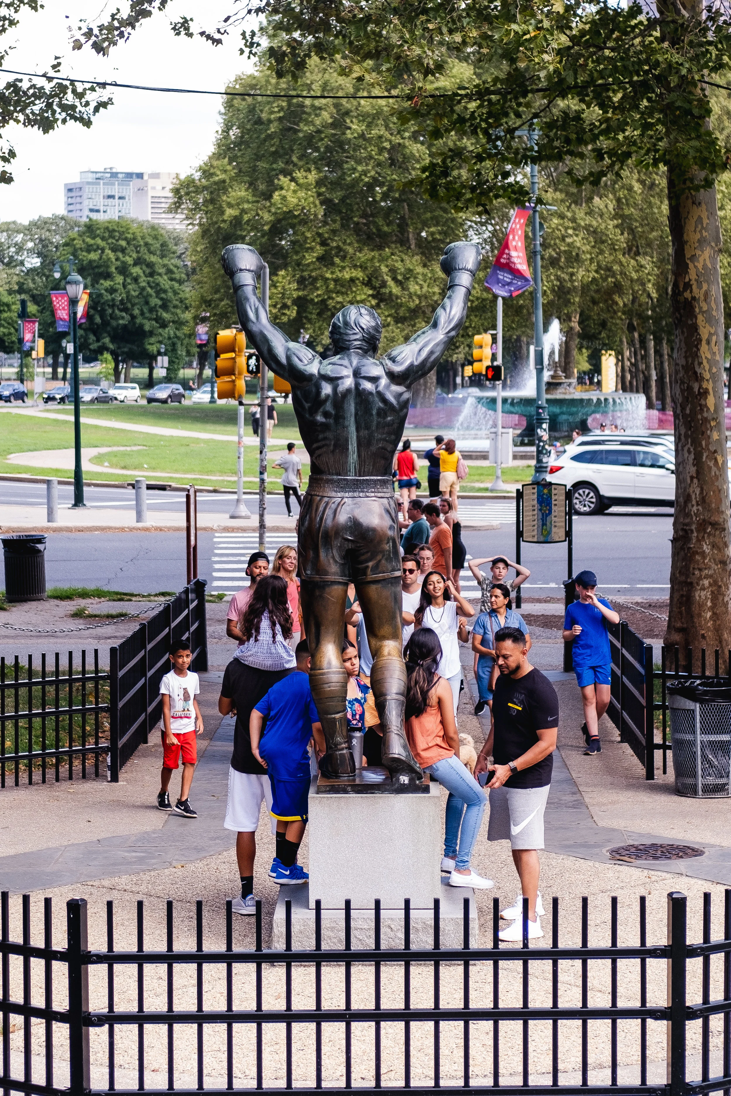 2019_ POSE WITH ROCKY_ACTIVITIES_THE PHILLY CHECKLIST-2.jpg