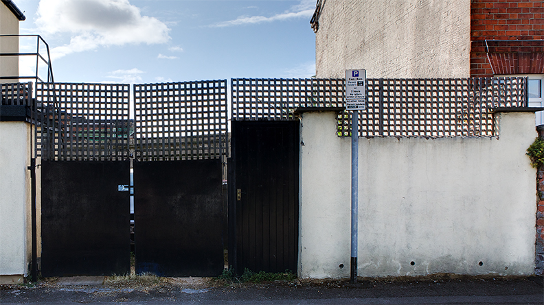 TANYA AHMED, Gated....£145.