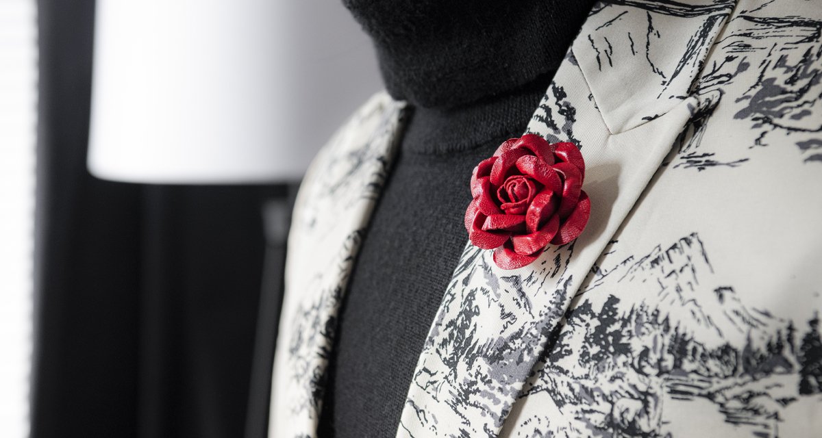 #FleurdPins-ValentinesDay2022-Red-Leather-Rose-lapel-flowers-bergdorfgoodman-boutonnieres-photo-by-Andrew-Werner.jpg