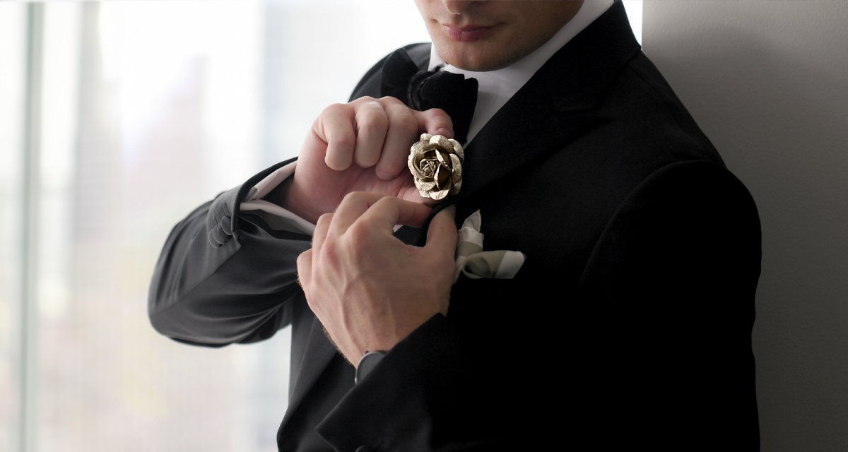 Fleur'd Pins Champagne Leather Ella Rose lapel flower wedding boutonniere - photo by Andrew Werner .jpg