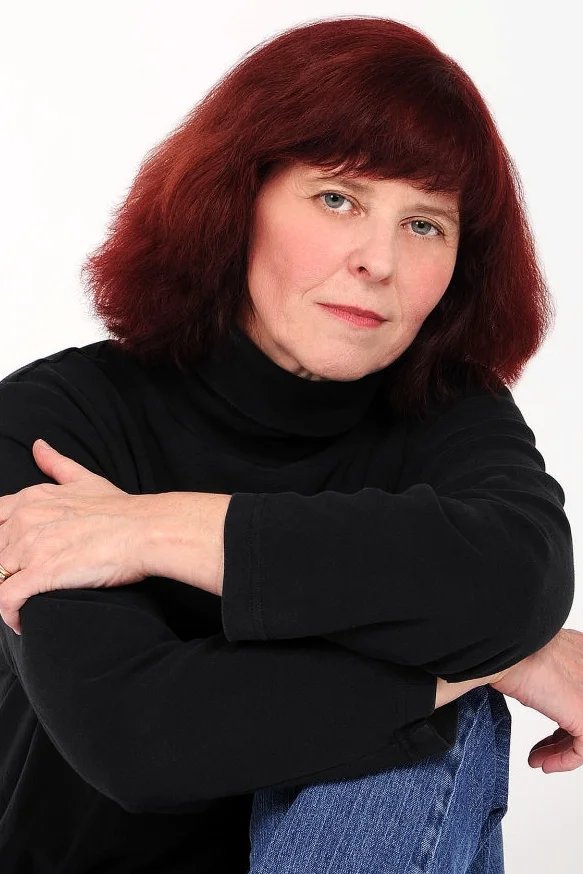 SongFest awards 2017 Sorel Commission to art-song champion & composer Juliana Hall!