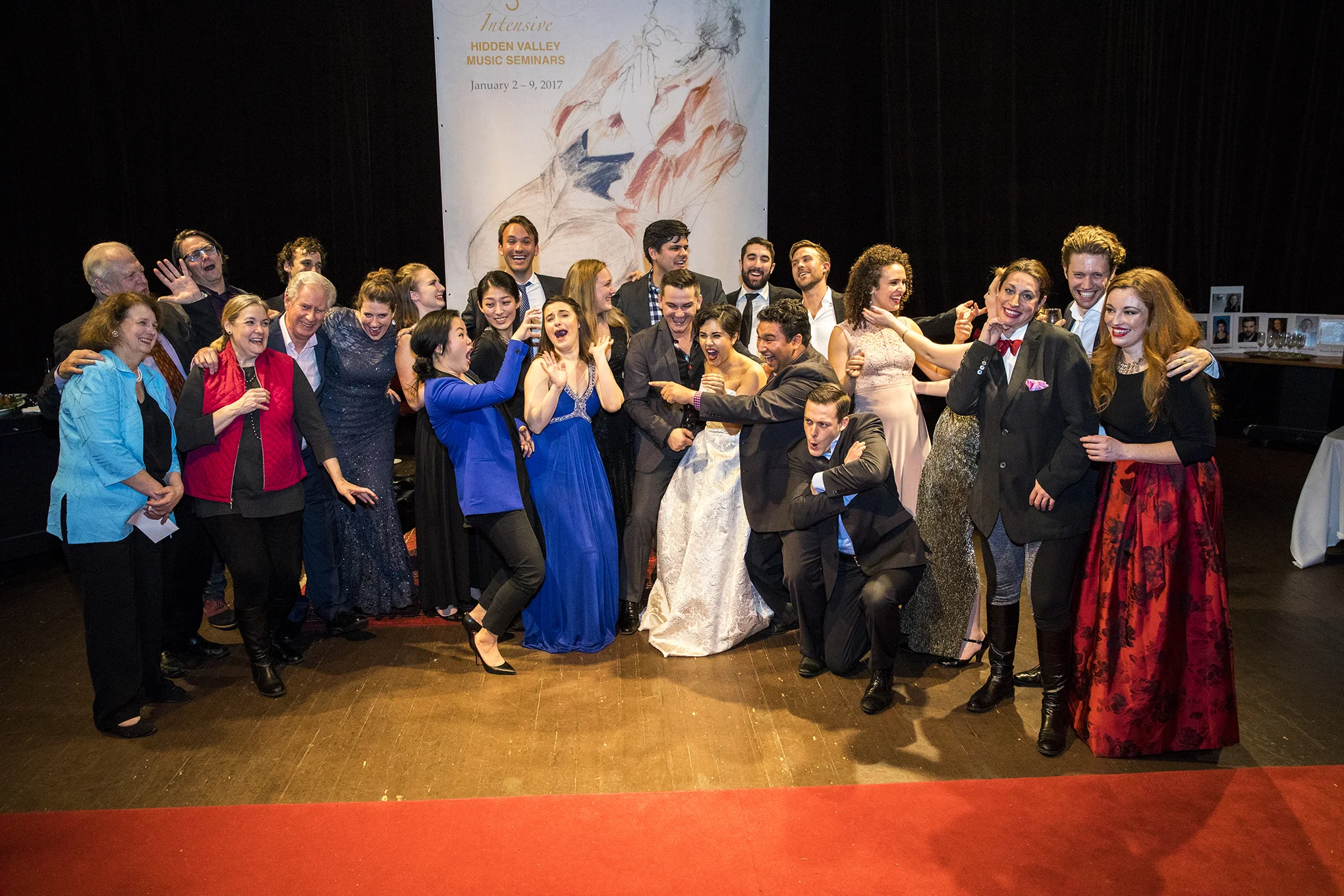 Group final bow @TGO Photography