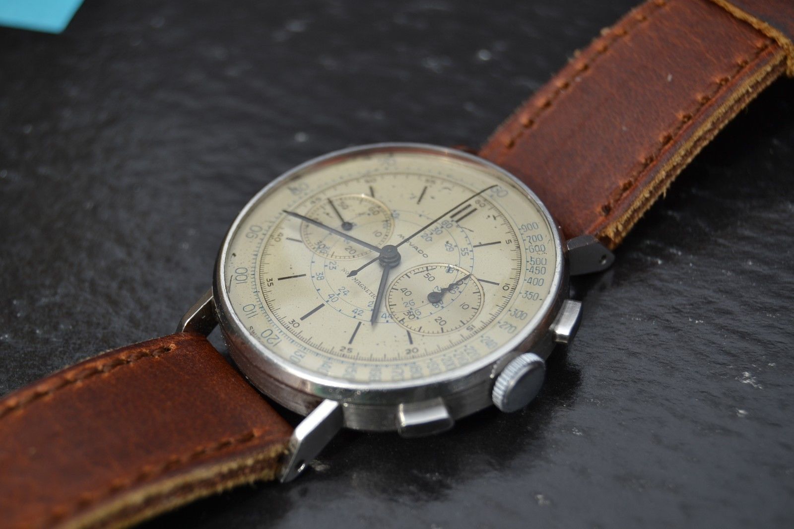 movado5.jpg
