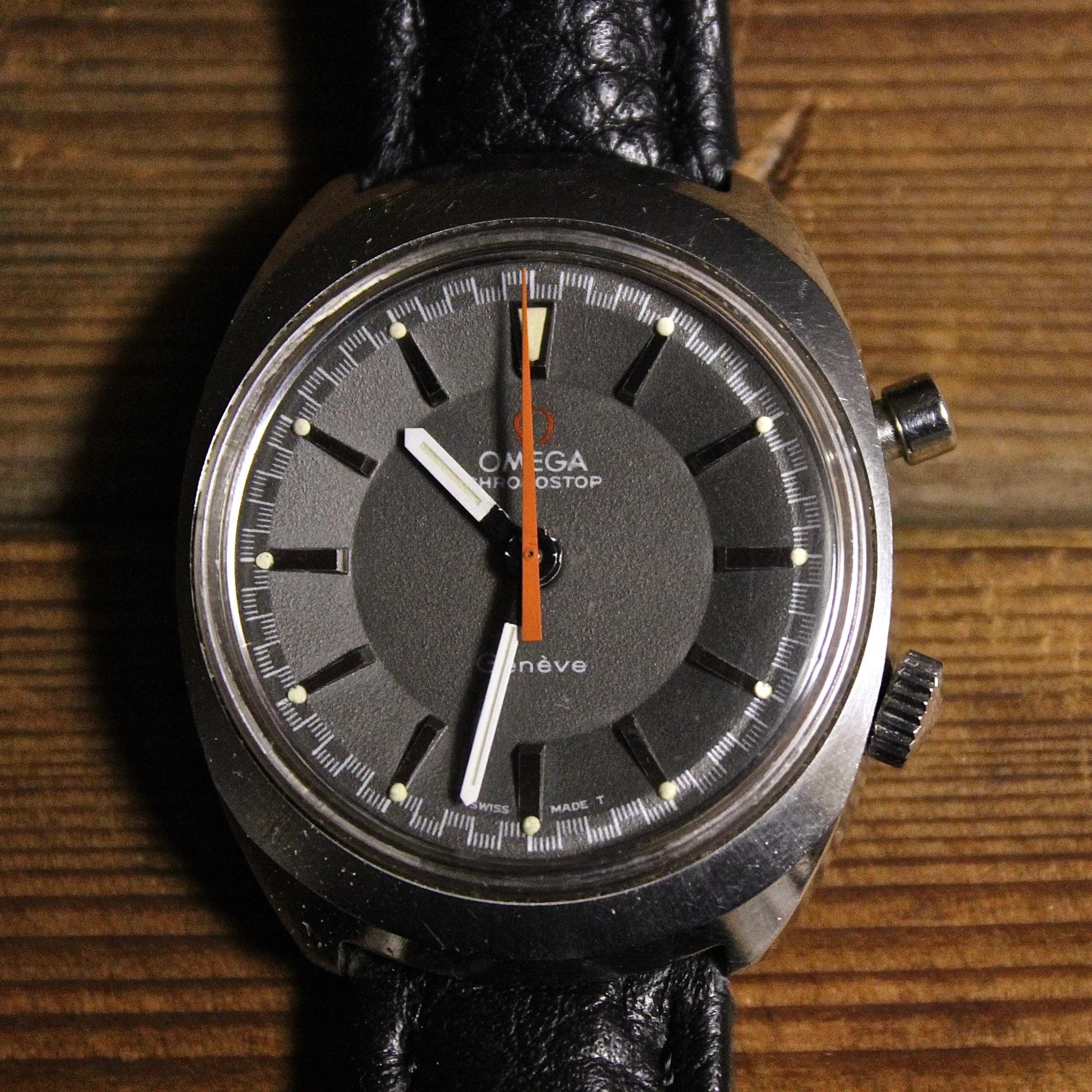 Putting an End To the Exclusivity of Vintage Watches: Theo & Harris