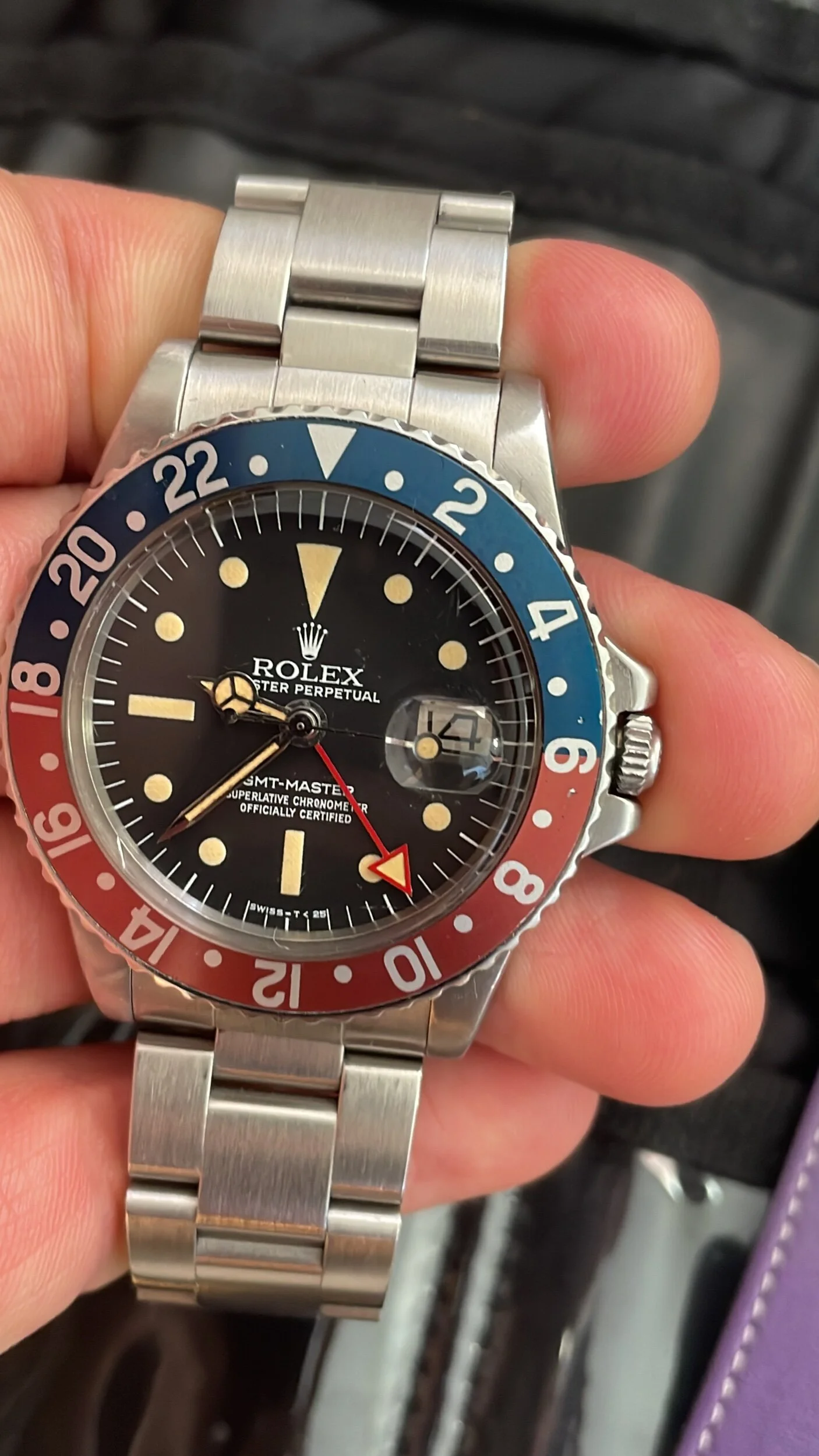 225D46AA-7A76-4FCE-A34D-184C33E0DC1A