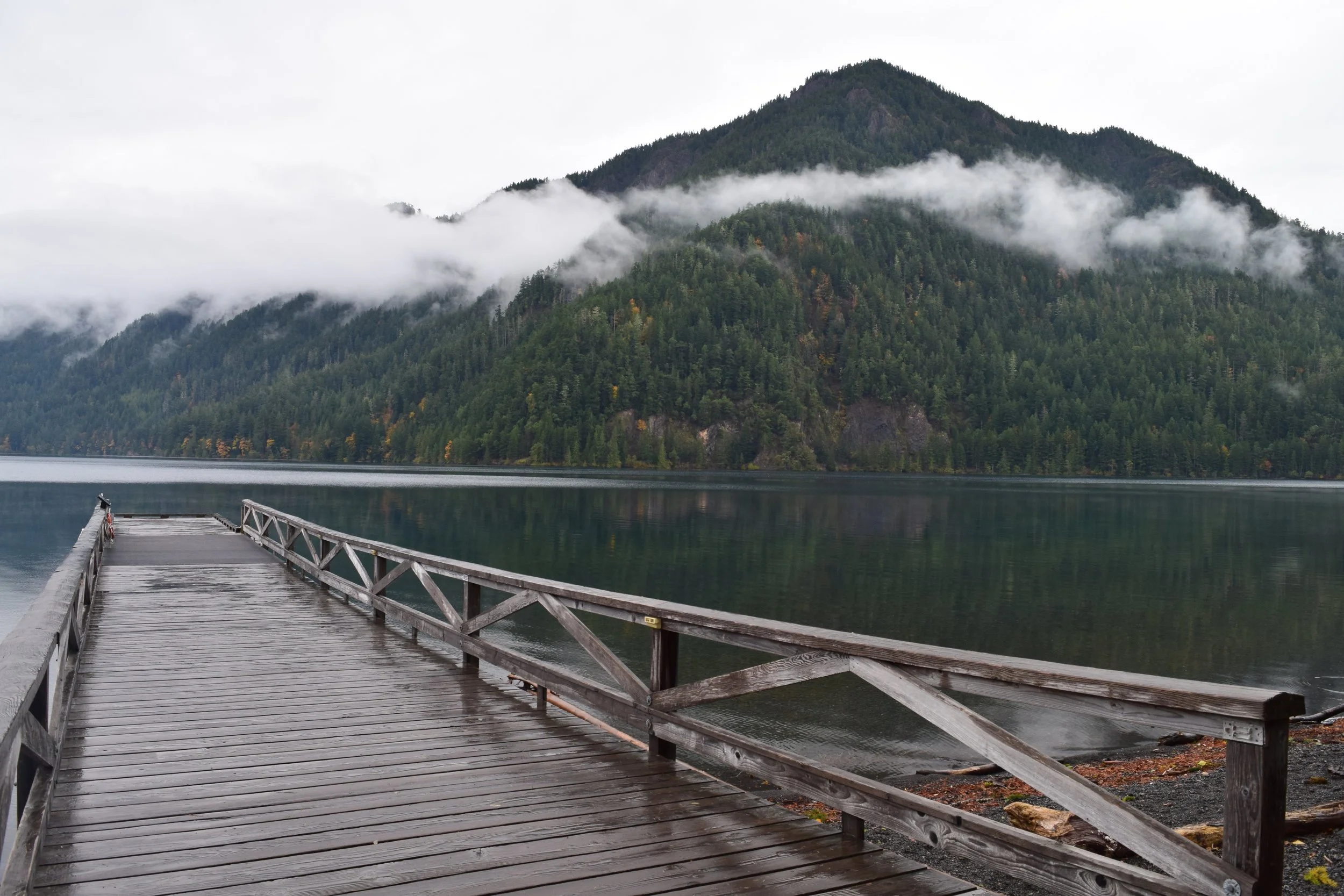 Lake Crescent Lodge Dock.jpg