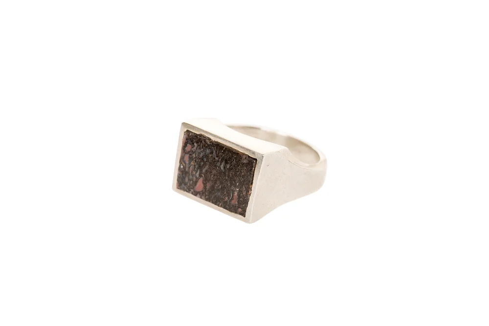 STERLING SILVER DINOSAUR SIGNET RING II.jpg