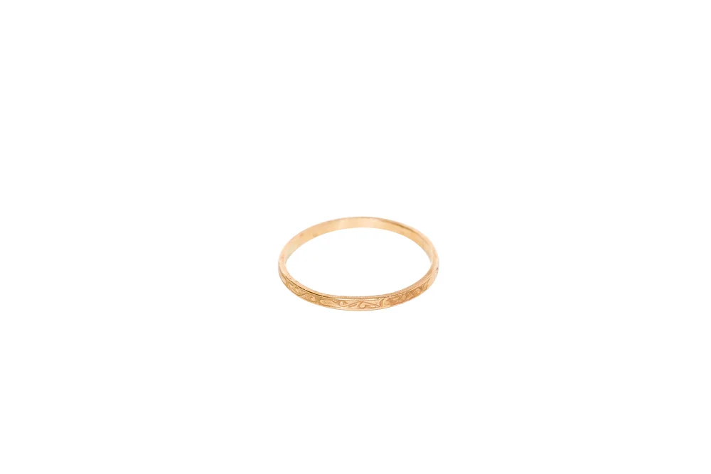 14K ENGRAVED BAND.jpg