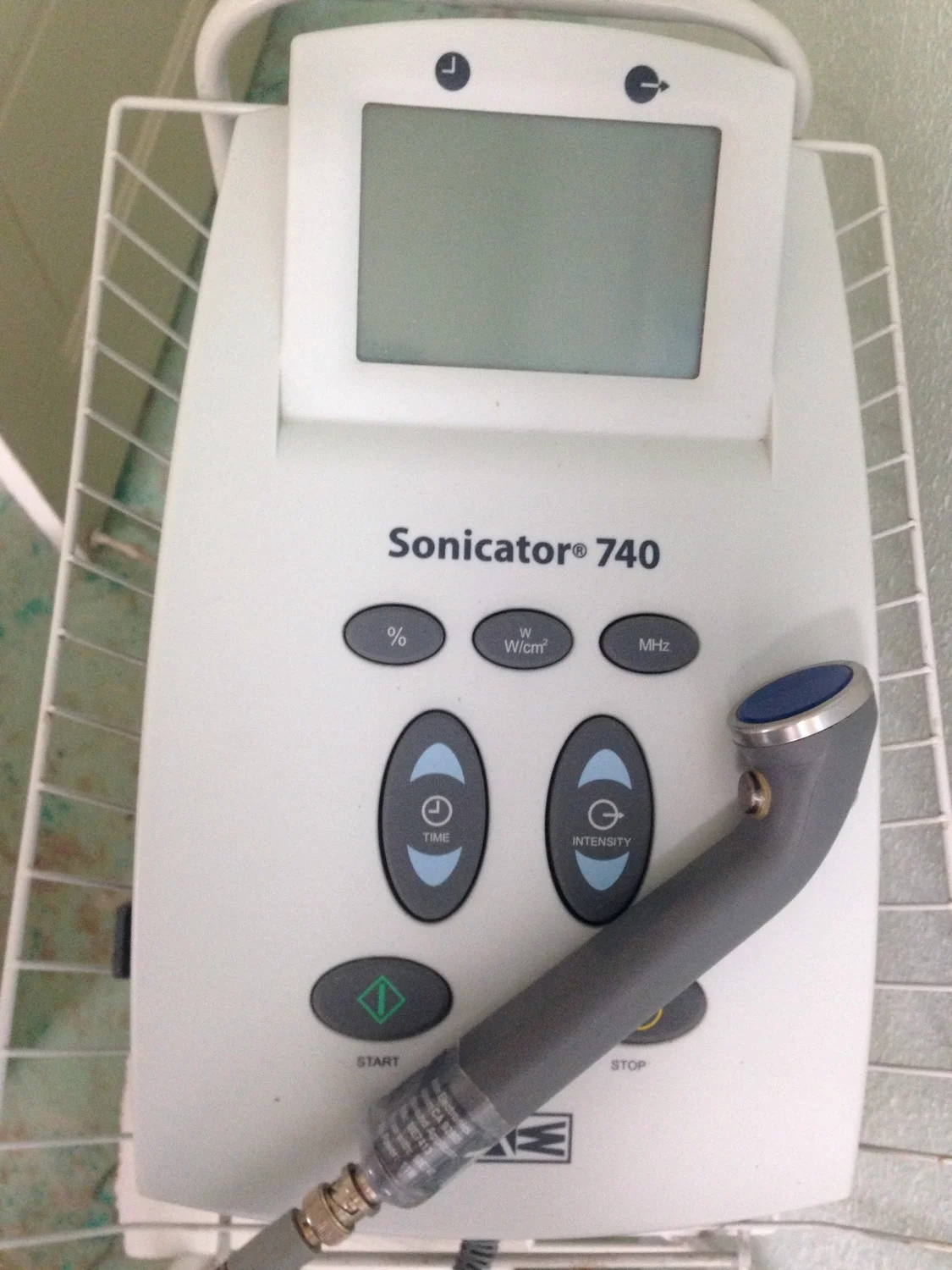 LiveLifeWellMEDICINEsonicator.jpg