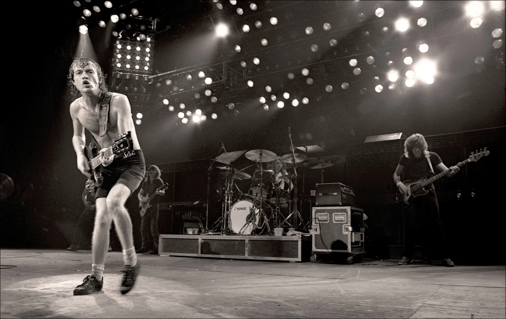 AC/DC - Manchester Apollo - 1982 AC/DC, Harry Potts