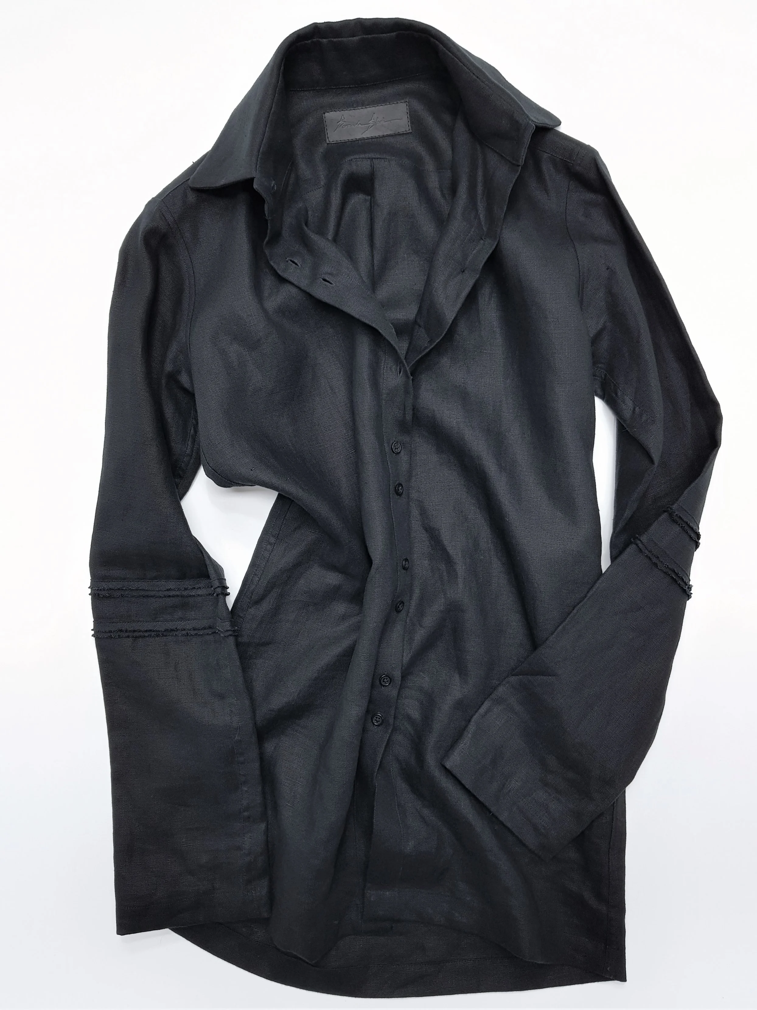 Bermuda+Black+Telescopic+Slate+Shirt+%281%29.jpg