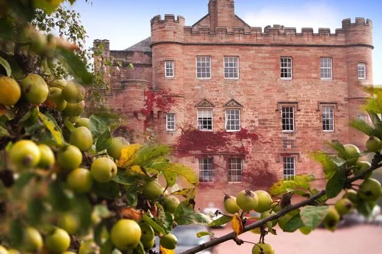 autumn-at-dalhousie-castle.jpg