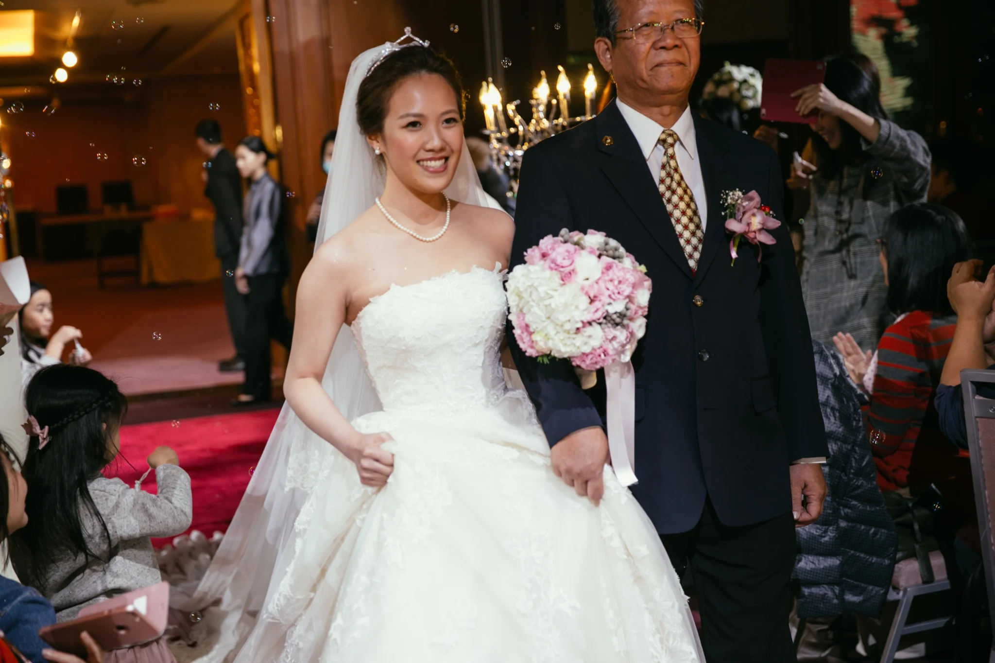 Felicia+Duncan-wedding-台北婚禮迎娶晚宴-福華-六福皇宮-131.jpg