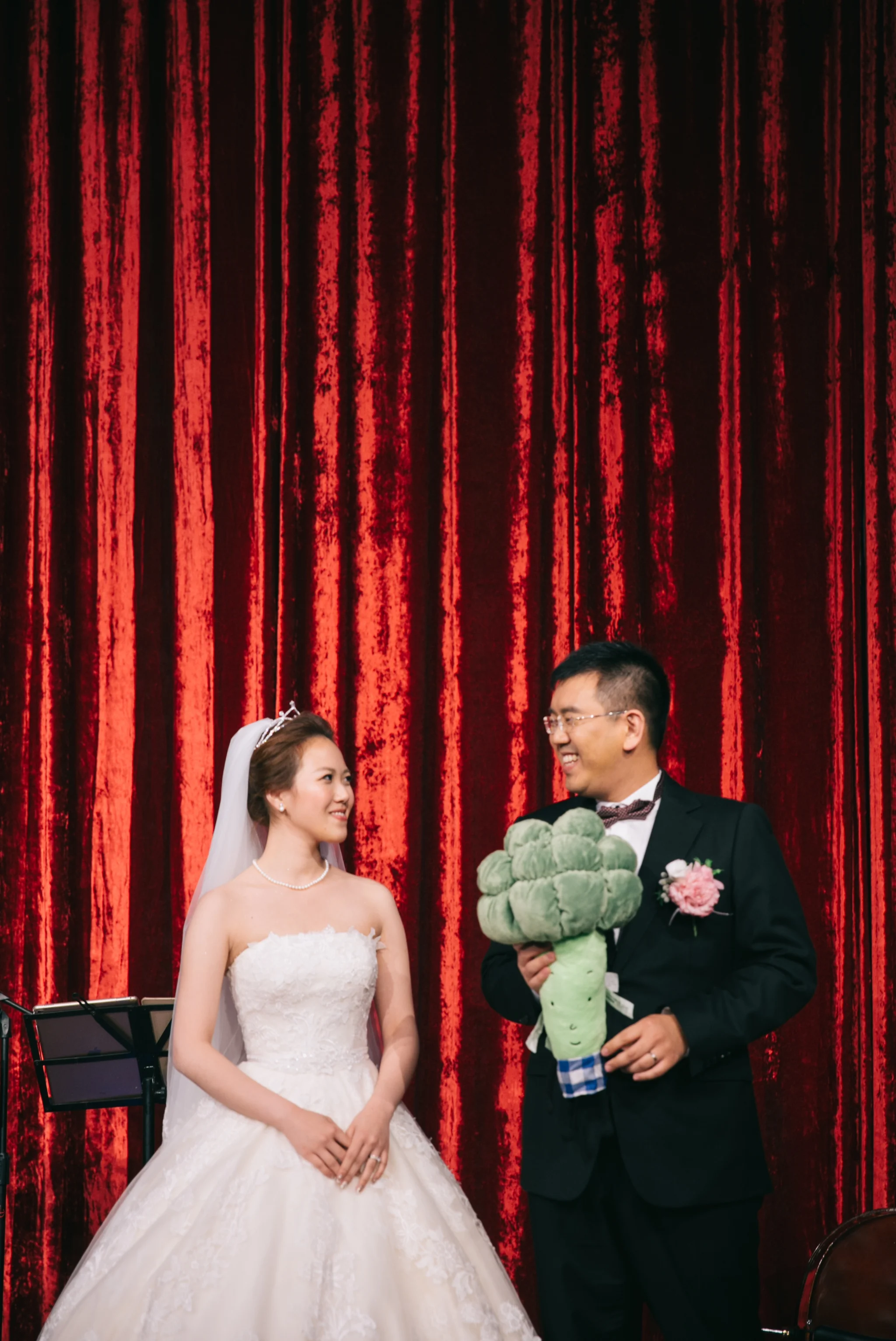 Felicia+Duncan-wedding-台北婚禮迎娶晚宴-福華-六福皇宮-155.jpg