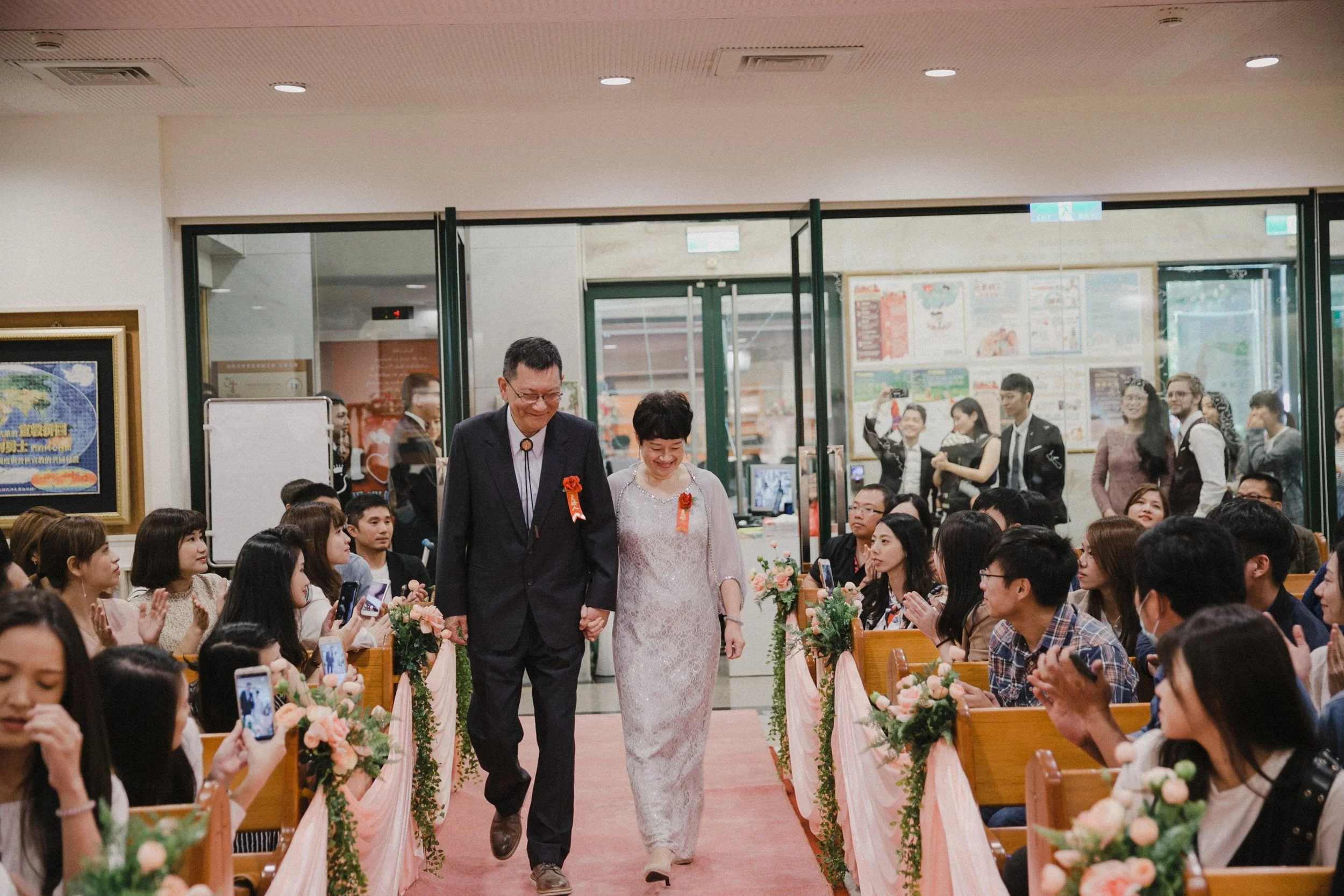 wedding-fifi-joshua-church-ceremony-tgcga-taipei-婚禮紀實-教堂儀式-台北湖光教會_34.jpg