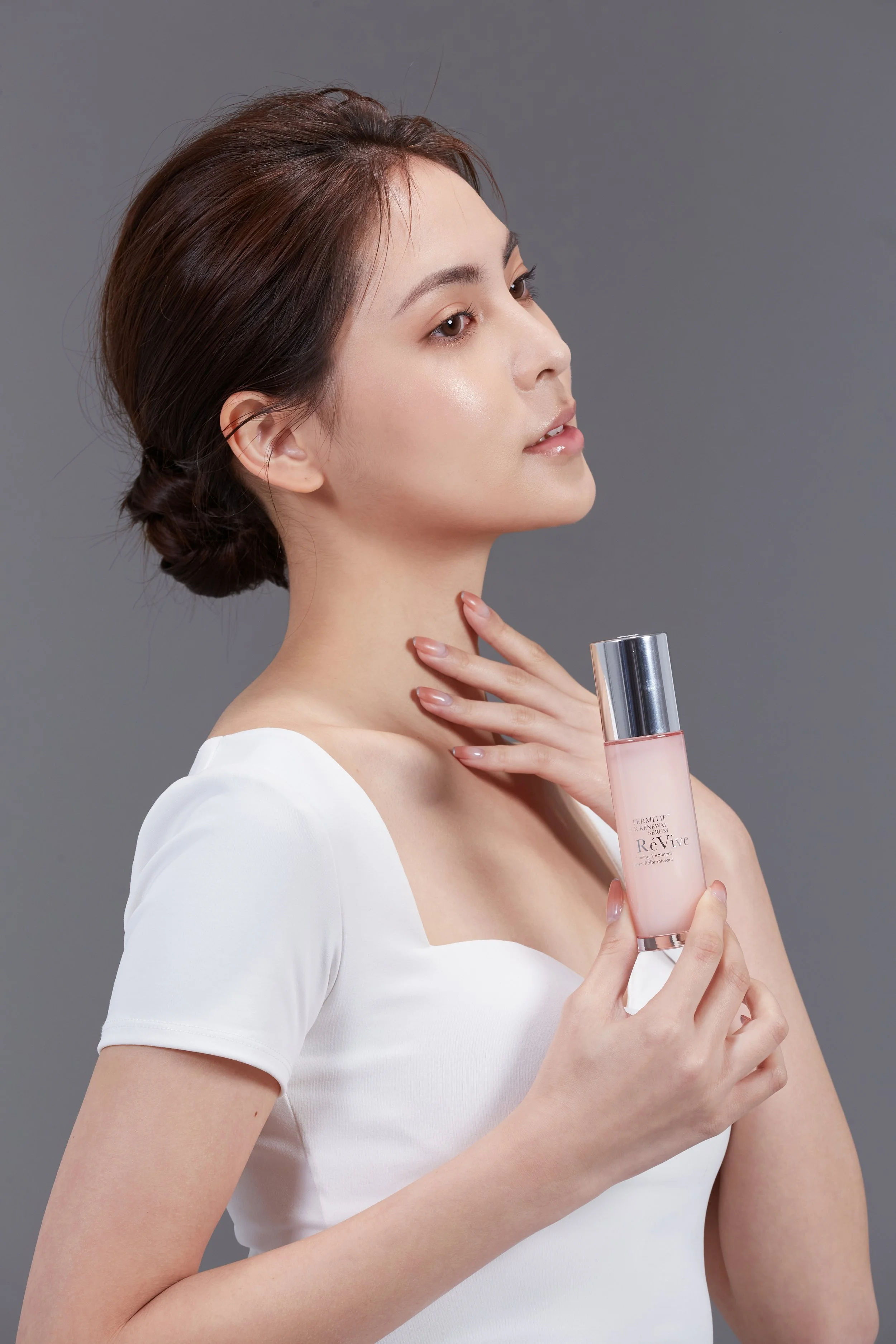 brand-revive-model-tw_02.jpg