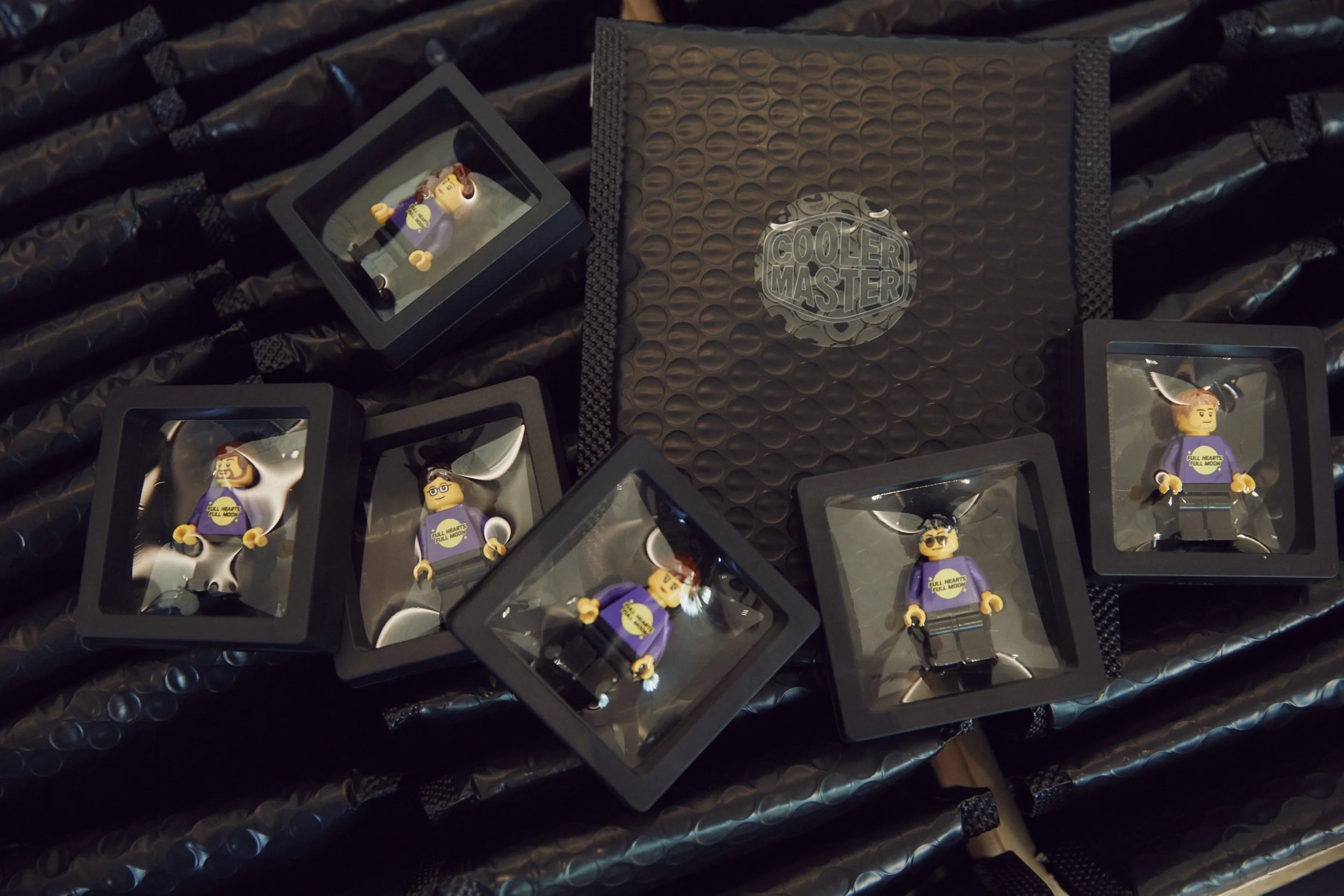 007-008.jpg