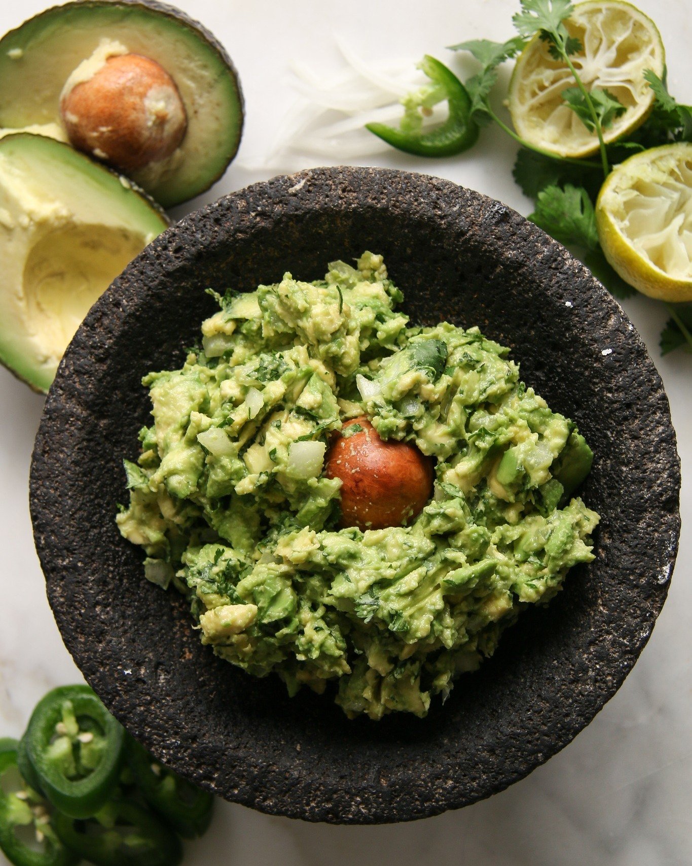 Do you need an easy after-school-snack or maybe you're planning a Cinco de Mayo celebration? You have to try this easy guac recipe. I've shared it on my website and it's also in my cookbook, My South Texas Kitchen.  Let me know if you make it! 🥑🥑🥑