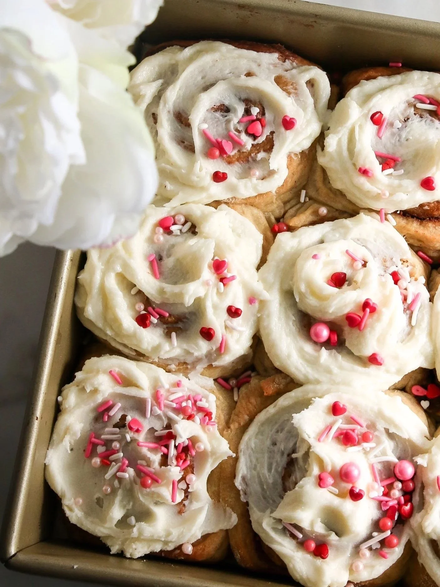 Sweetheart Cinnamon Rolls For your Sweetie 