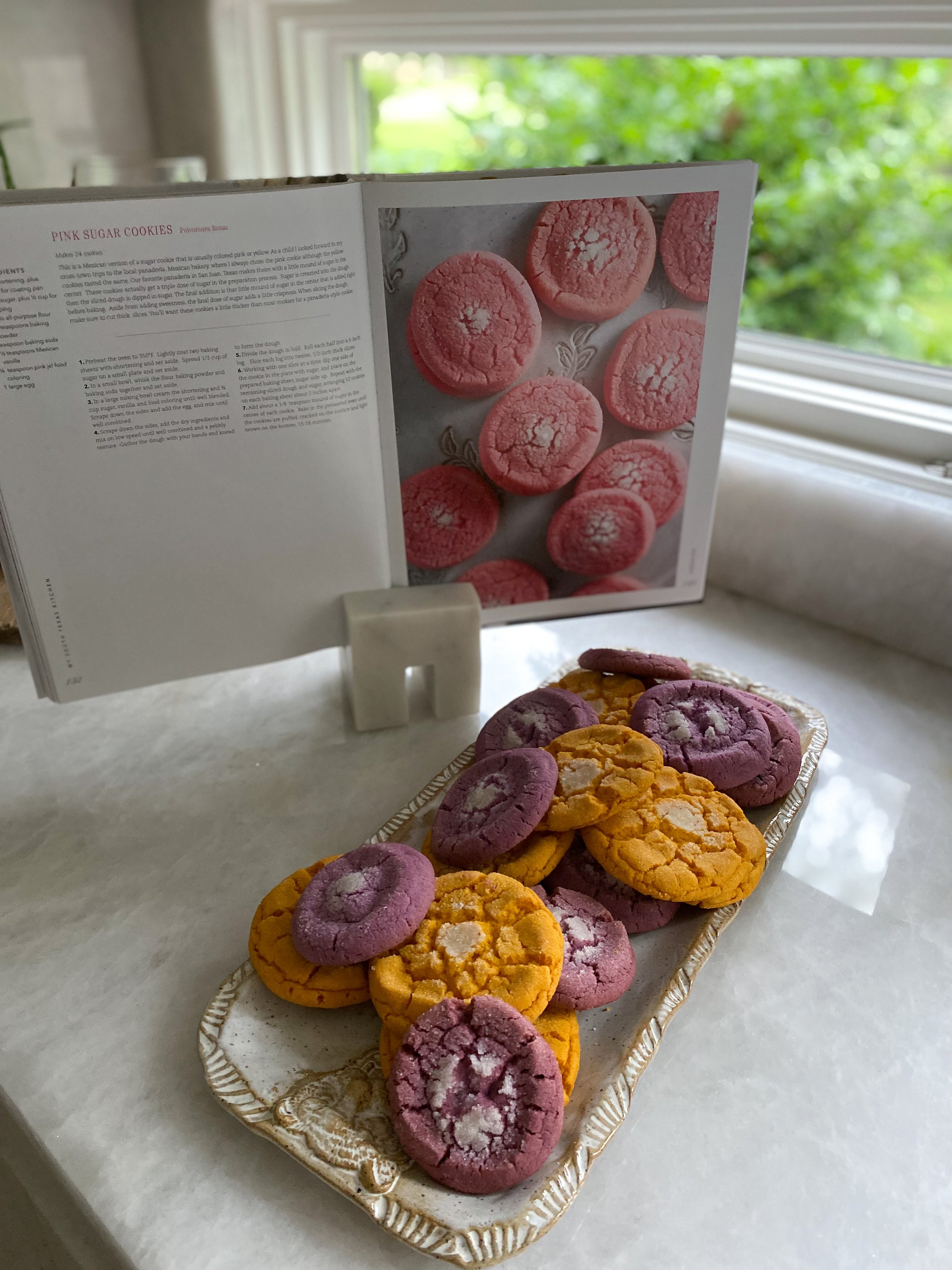 Mexican Pink Cookies (Polvorones Rosas) - The Monday Box