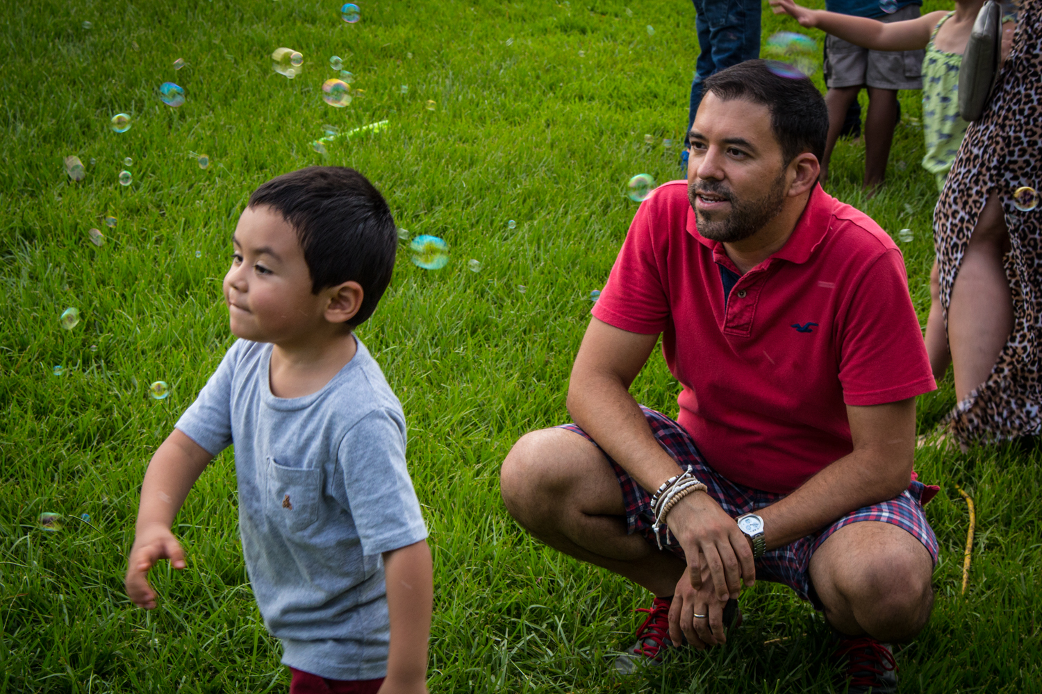Father_and_Son_Bubbles_2.jpg