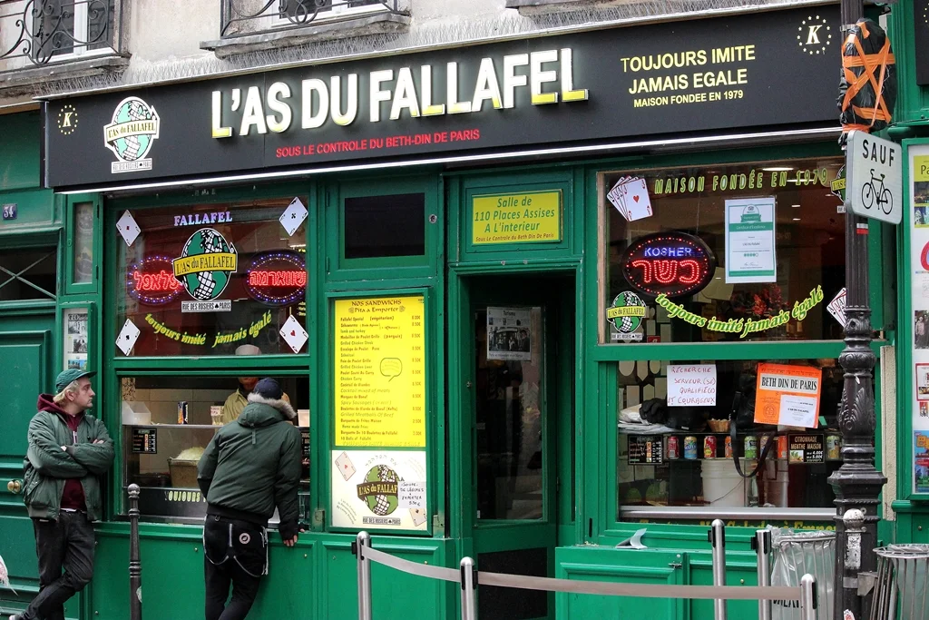 MARAIS DINING WITH NO RESERVATIONS