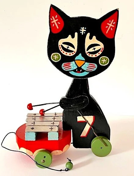 large cat pull toy.jpeg