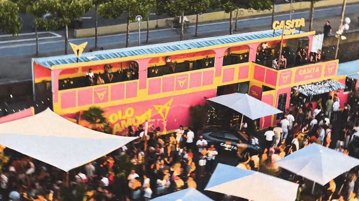 260626ed0940_BBDO_CUPRA_Casita_Raval_60sec_16x9_v08-high.gif