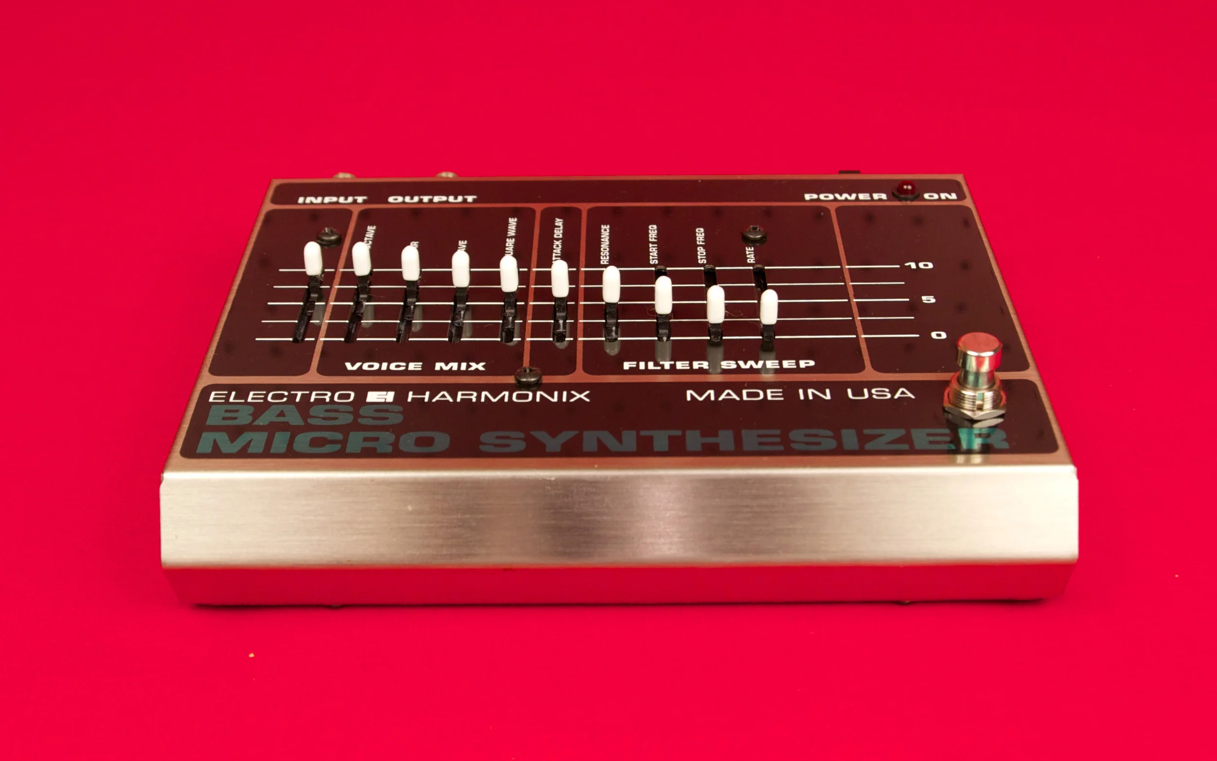 Electro-Harmonix Bass Micro Synthesizer