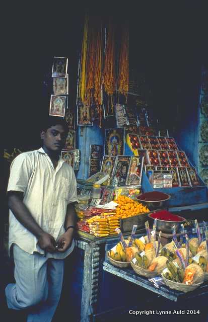 Lynne Auld_J_Temple Vendor_1994.jpg