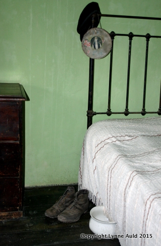 18-Bunratty green bedroom cropped.jpg