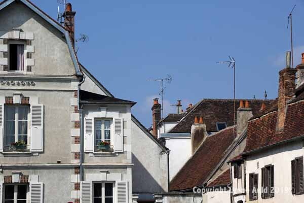 Auxerre rooftops2.jpg