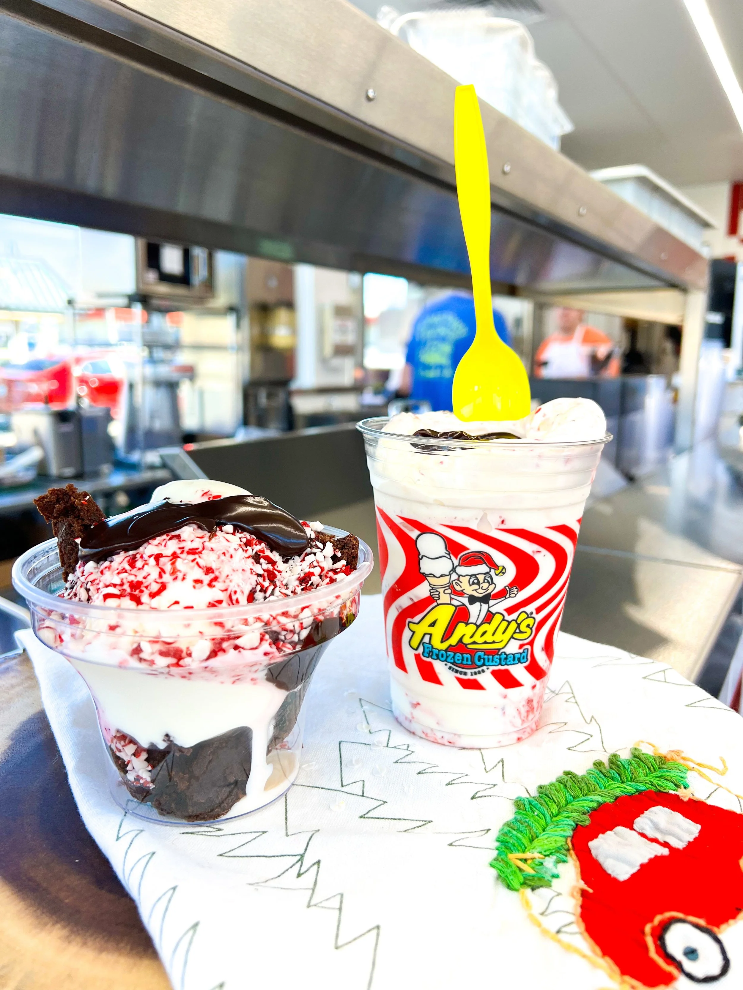 holiday-treats-2023.jpg