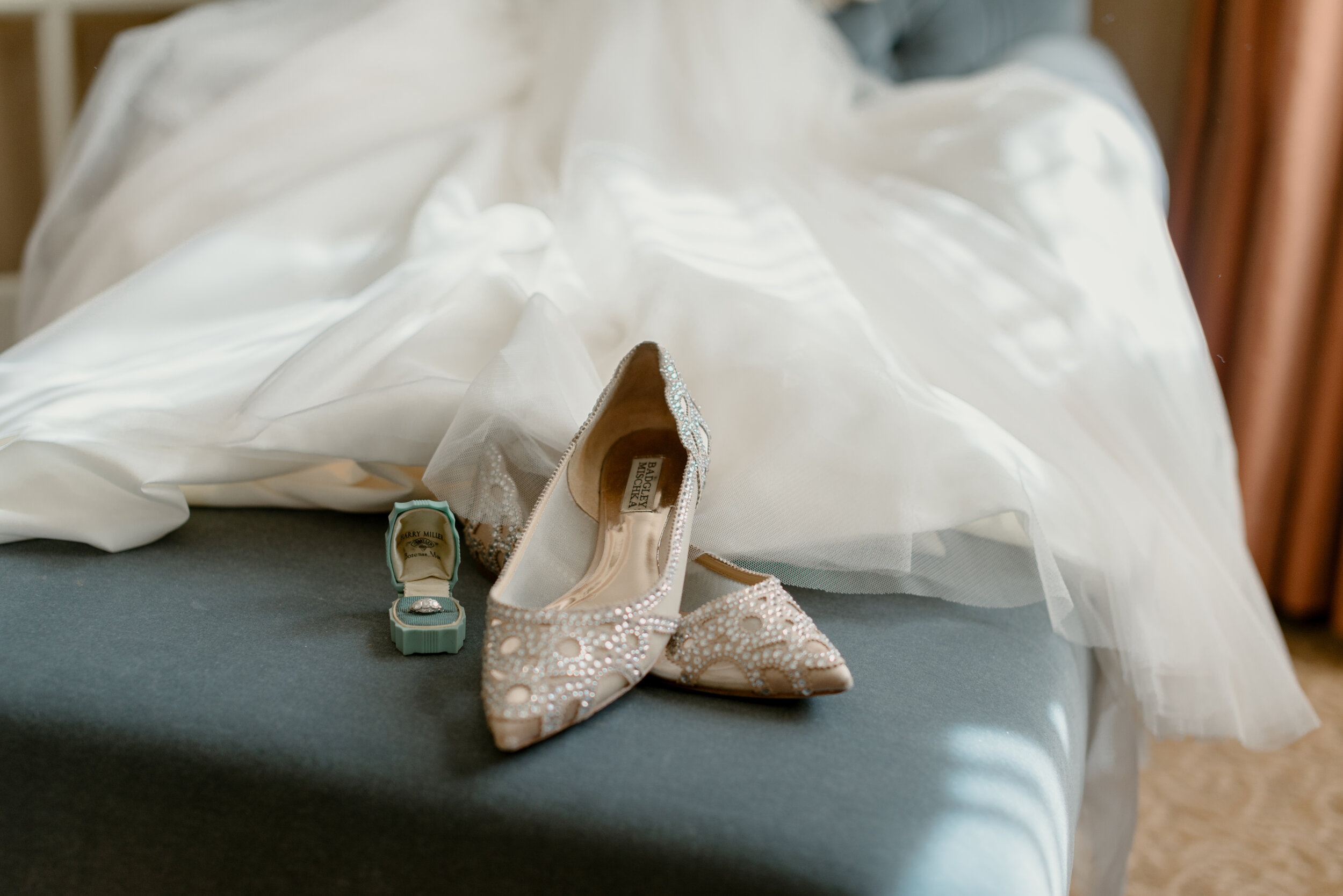 Ashley Bohman_St Paul Library Wedding_Wedding Photographer_1.jpg