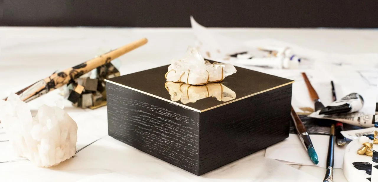 ALEX LOVES Alex is lusting over the Kelly Wearstler Vanity Box that has been designed for La Mer . Elegant, feminine and beautiful, the perfect romantic gift this Valentine's Day. 