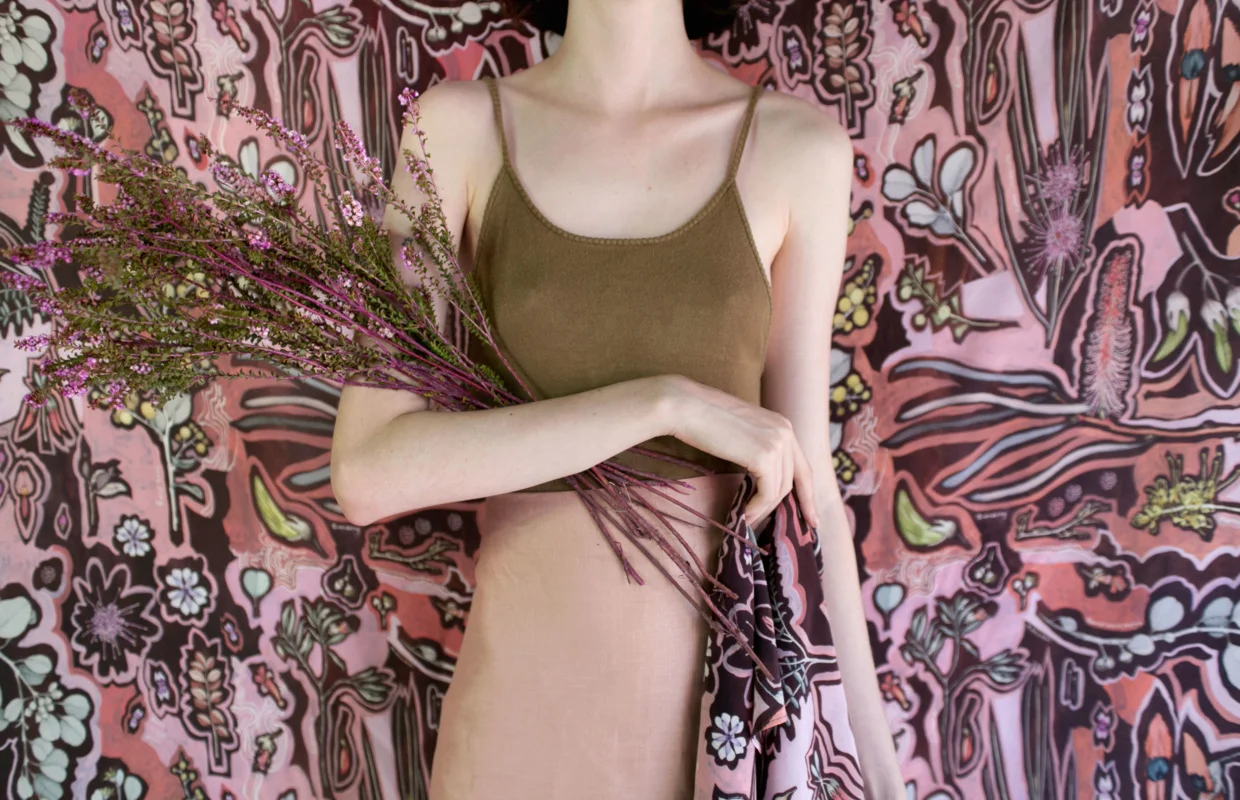 This silk scarf with it's beautiful feminine patterns and featuring Australian natives, has been designed by Edith Rewa. As soon as it was profiled in The Design Files we knew it would make a perfect gift for Mum. 