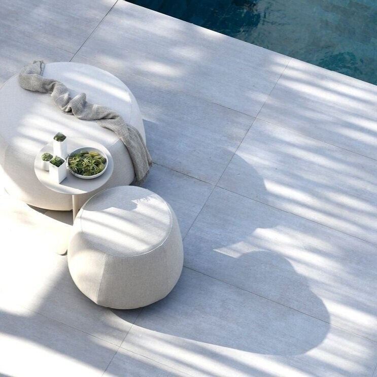 Nomad Outdoor Poufs