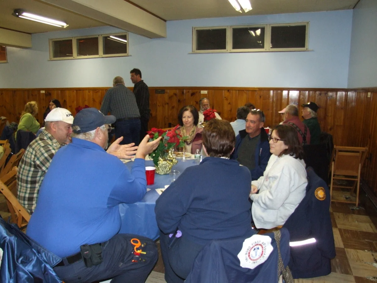 PigRoast2014 015.JPG