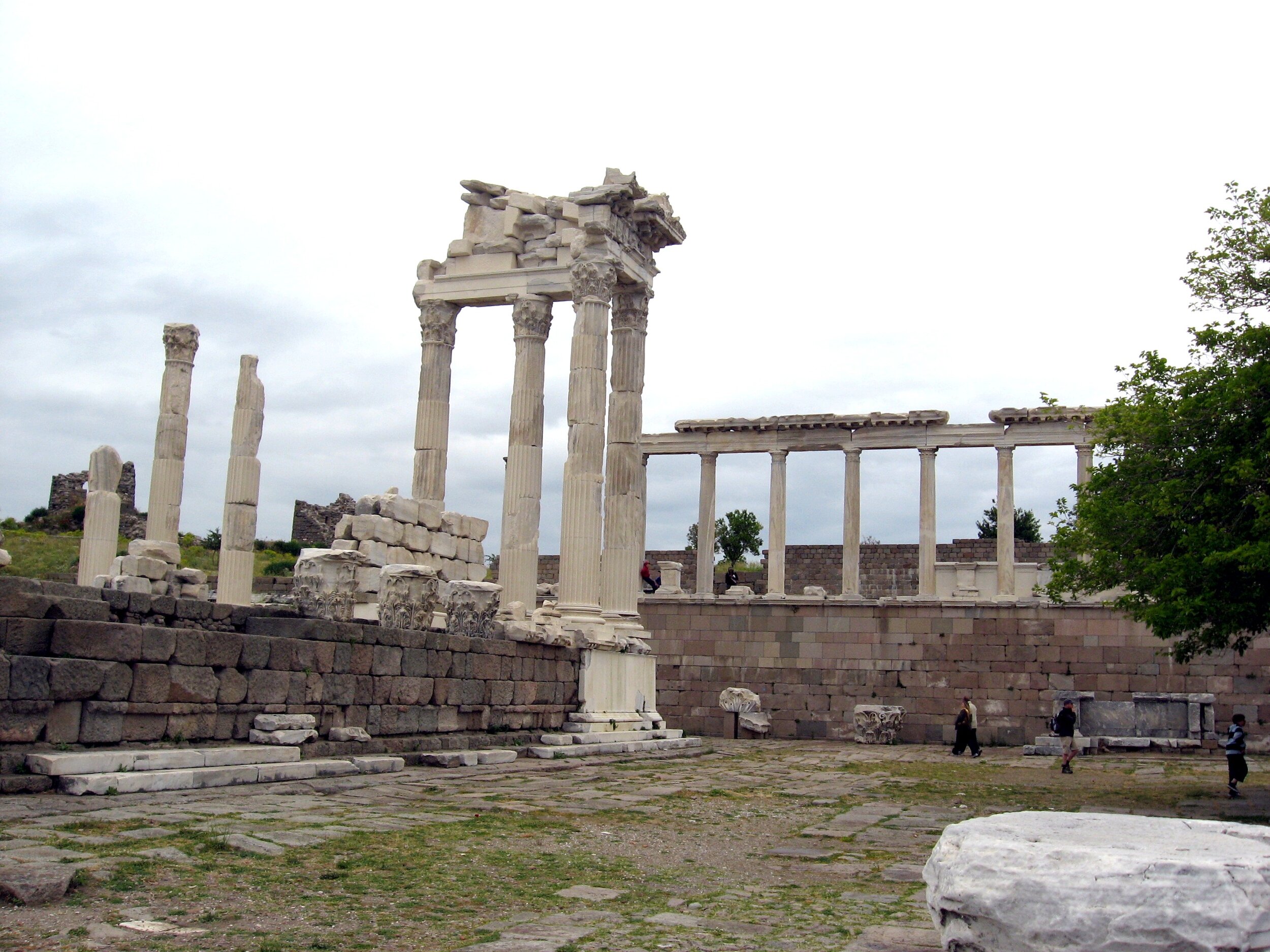 05-14-08 Pergamum-05 - Copy.JPG