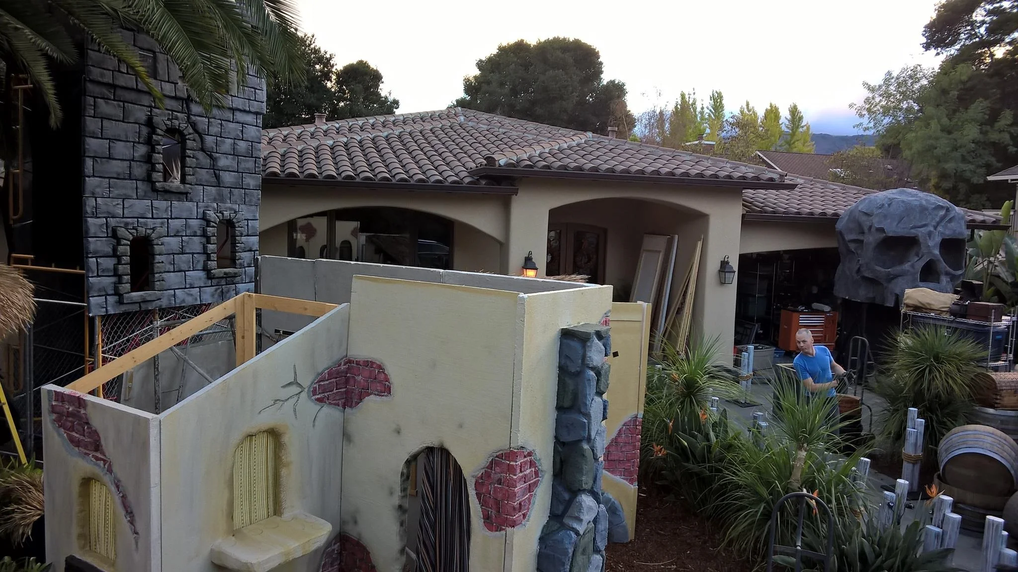 15' Town under construction & Mike