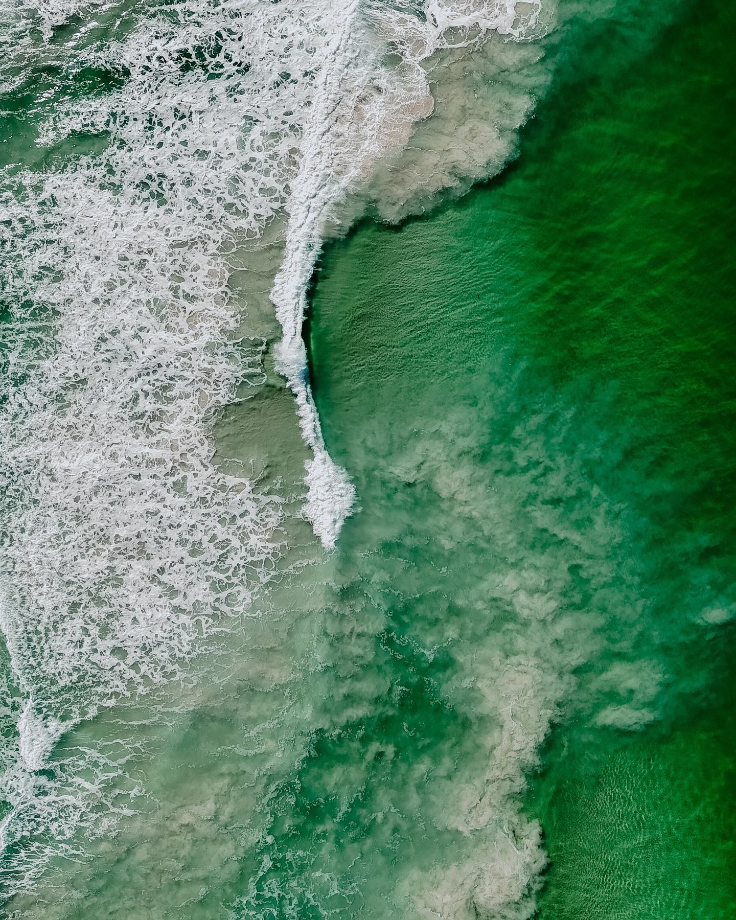 Wow guys, thanks for all your kind words in regards to my soft launch into the world of drone photography. Someone even stopped me in the supermarket yesterday to say how much she loved the abstract nature of the images (gosh knows how she knew who I