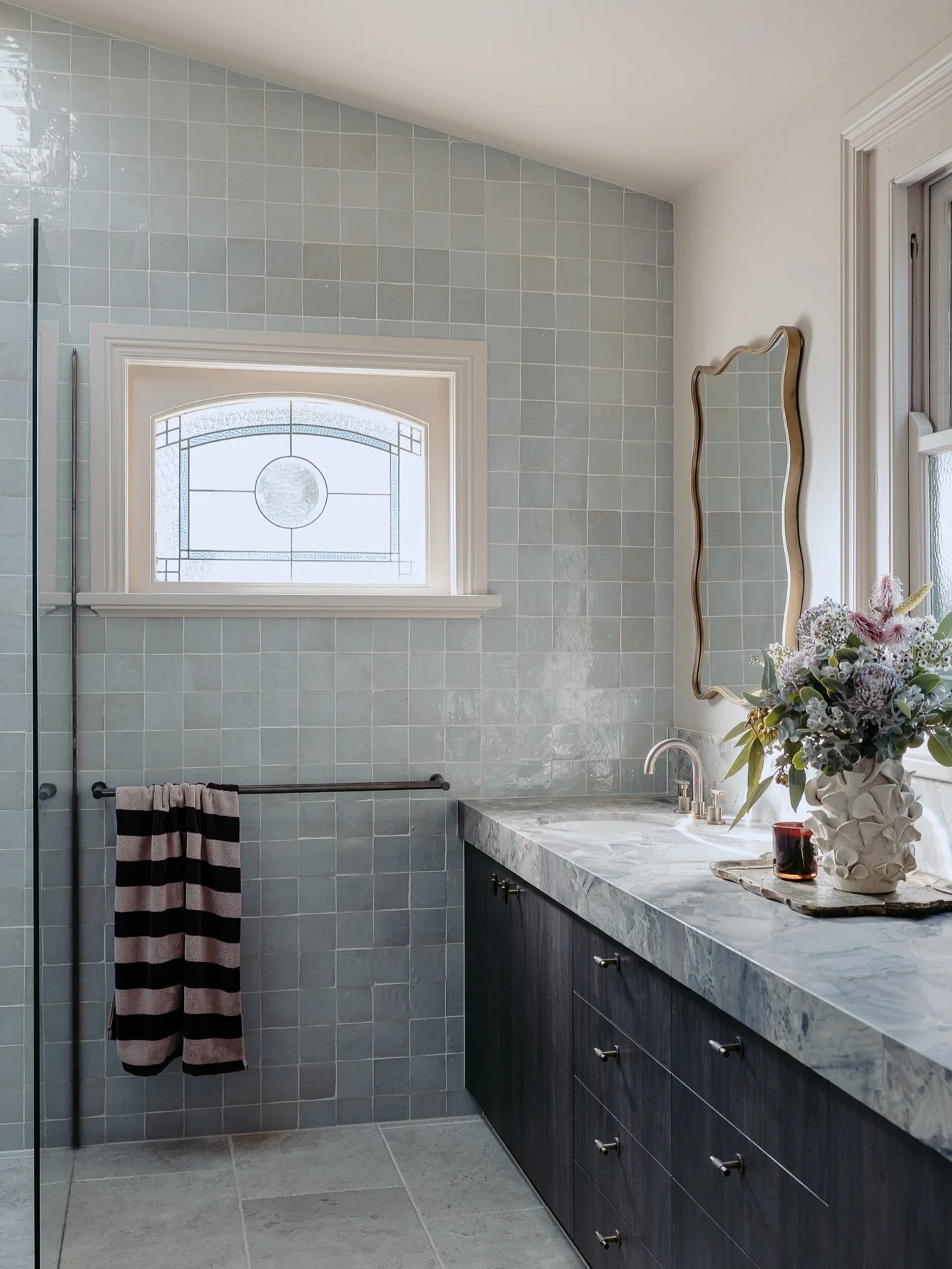 I can&rsquo;t even begin to tell you the joy I felt photographing this bathrooom designed by @kanari_interior_design 🤍

The most incredible renovation with the most delightful finishes. You know a space is special when you literally want to touch ev