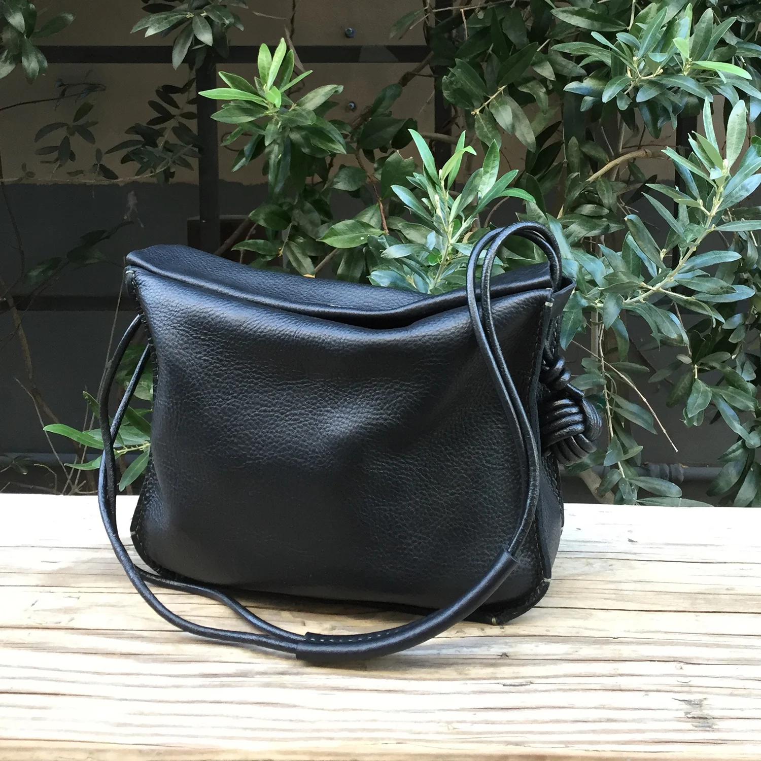 knot box bag.jpg
