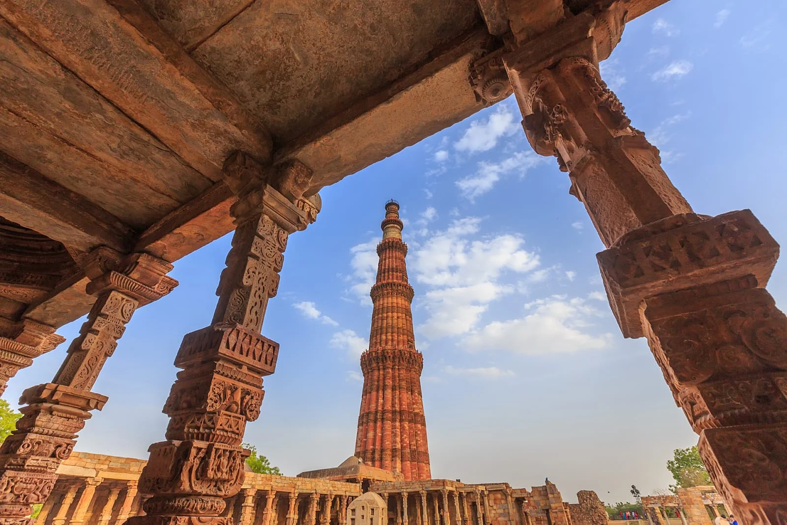 qutb minar.jpg