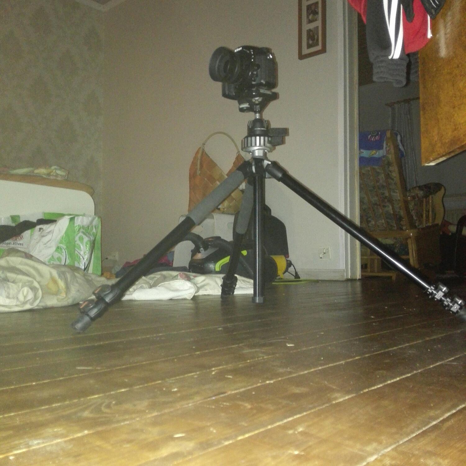 Manfrotto 290 + mod 168 kuulapää