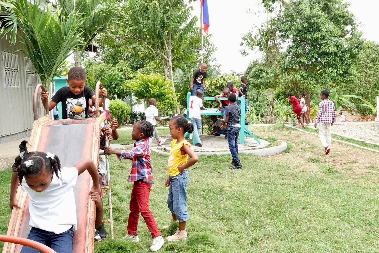 Today is Giving Tuesday, and we&rsquo;re excited to share our School Amazon Wish List!

Any contribution, big or small, makes a meaningful difference for our students and teachers.

Thank you for supporting our community and spreading kindness today!